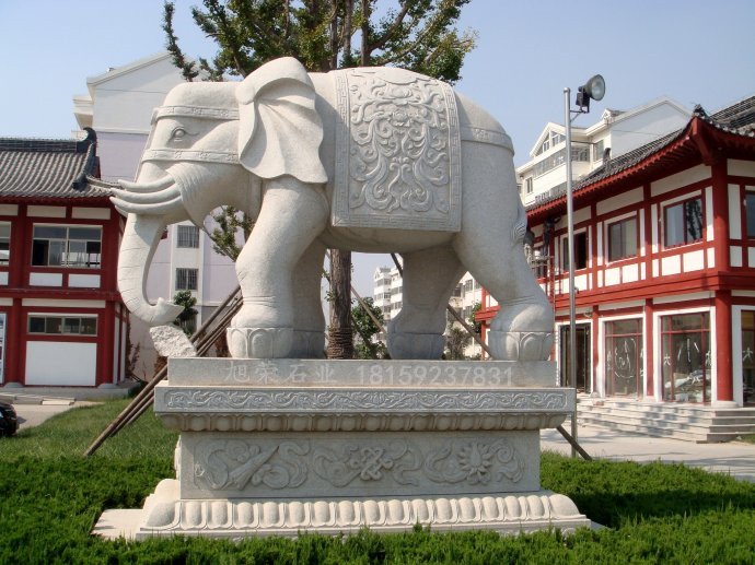 雕塑花園,雕塑花園的安全設(shè)計解析策略,社會責任方案執(zhí)行_牙版47.14.61