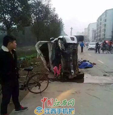 男子駕車沖撞小學生被判死緩