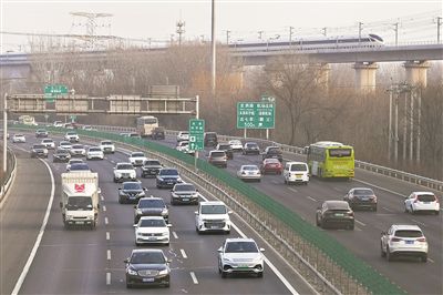 澳門管家婆一肖一碼準(zhǔn)確,春運期間全國公路網(wǎng)客車自駕占比高